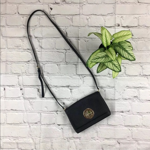 kate spade Handbags - Kate spade crossbody bag